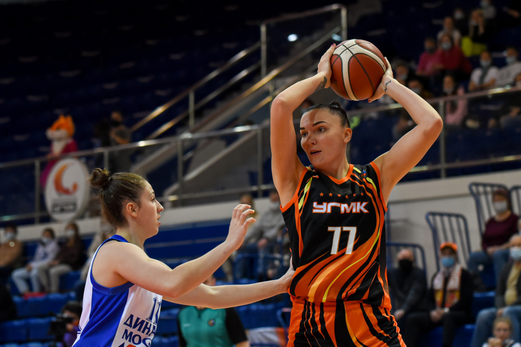 20211017 UMMC-DinamoM-2812.jpg