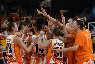 Players of national teams are coming back to join UMMC basketball club