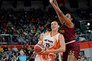 UMMC celebrated the 30th consecutive win