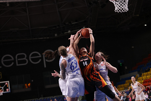 “Foxes” defeat Enisey in Krasnoyarsk 