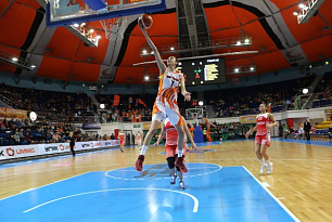 UMMC routed Spartak