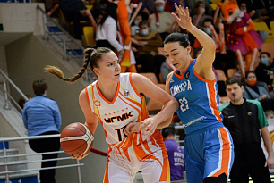 UMMC continued the flawless domestic series to 65 wins 