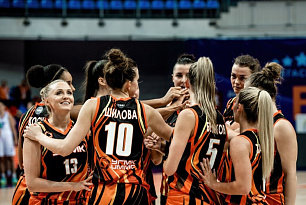 UMMC easily won the away game vs Enisey 